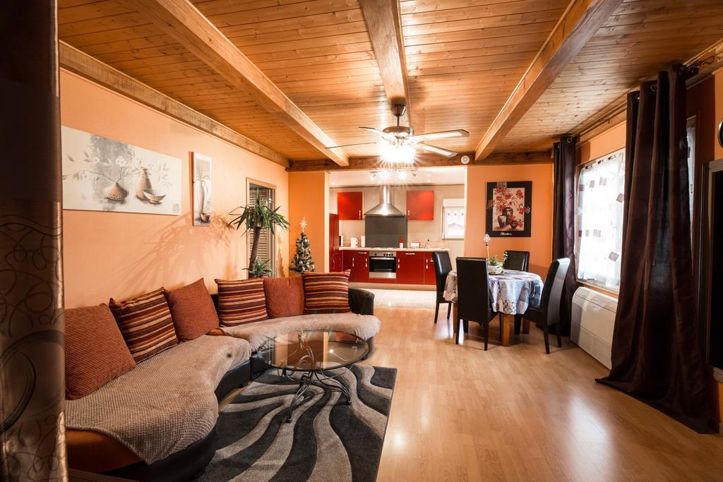 Chambres D'Hotes & Gites La Paysanne Fresnes-en-Woevre Zewnętrze zdjęcie